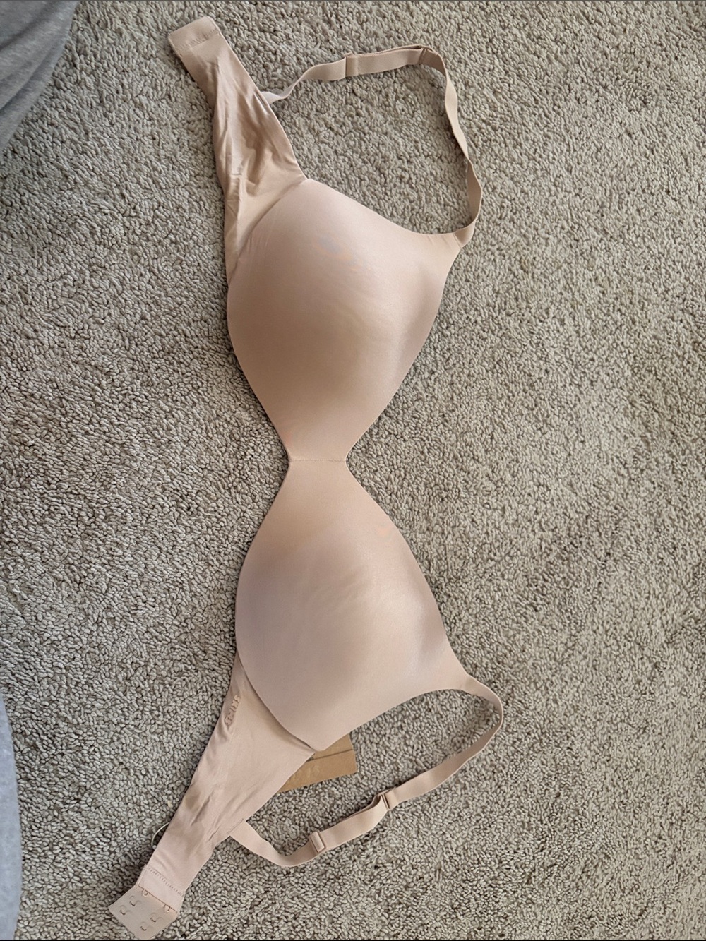 SKIMS Beige Light Nude Padded Bra